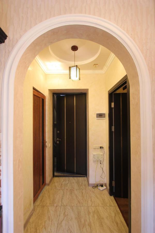 Amiryan Street 1 Bedroom Deluxe Apartment With Balcony Am104 Jereván Kültér fotó