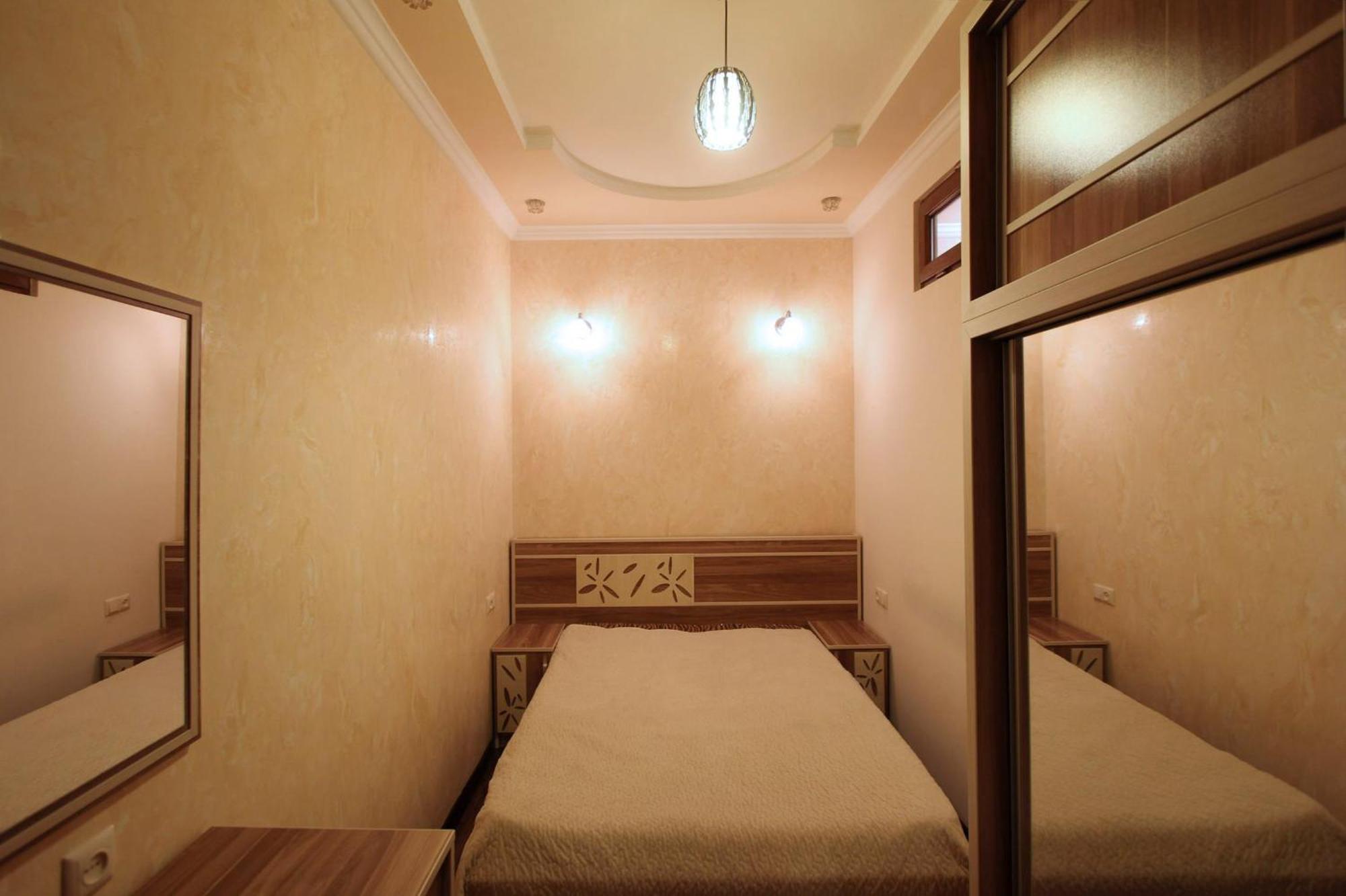 Amiryan Street 1 Bedroom Deluxe Apartment With Balcony Am104 Jereván Kültér fotó