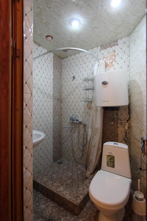 Amiryan Street 1 Bedroom Deluxe Apartment With Balcony Am104 Jereván Kültér fotó